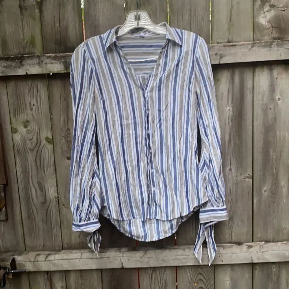 Express Tie Up Sleeve Shirt sz. XS